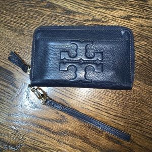 Tory Burch iPhone wristlet wallet navy